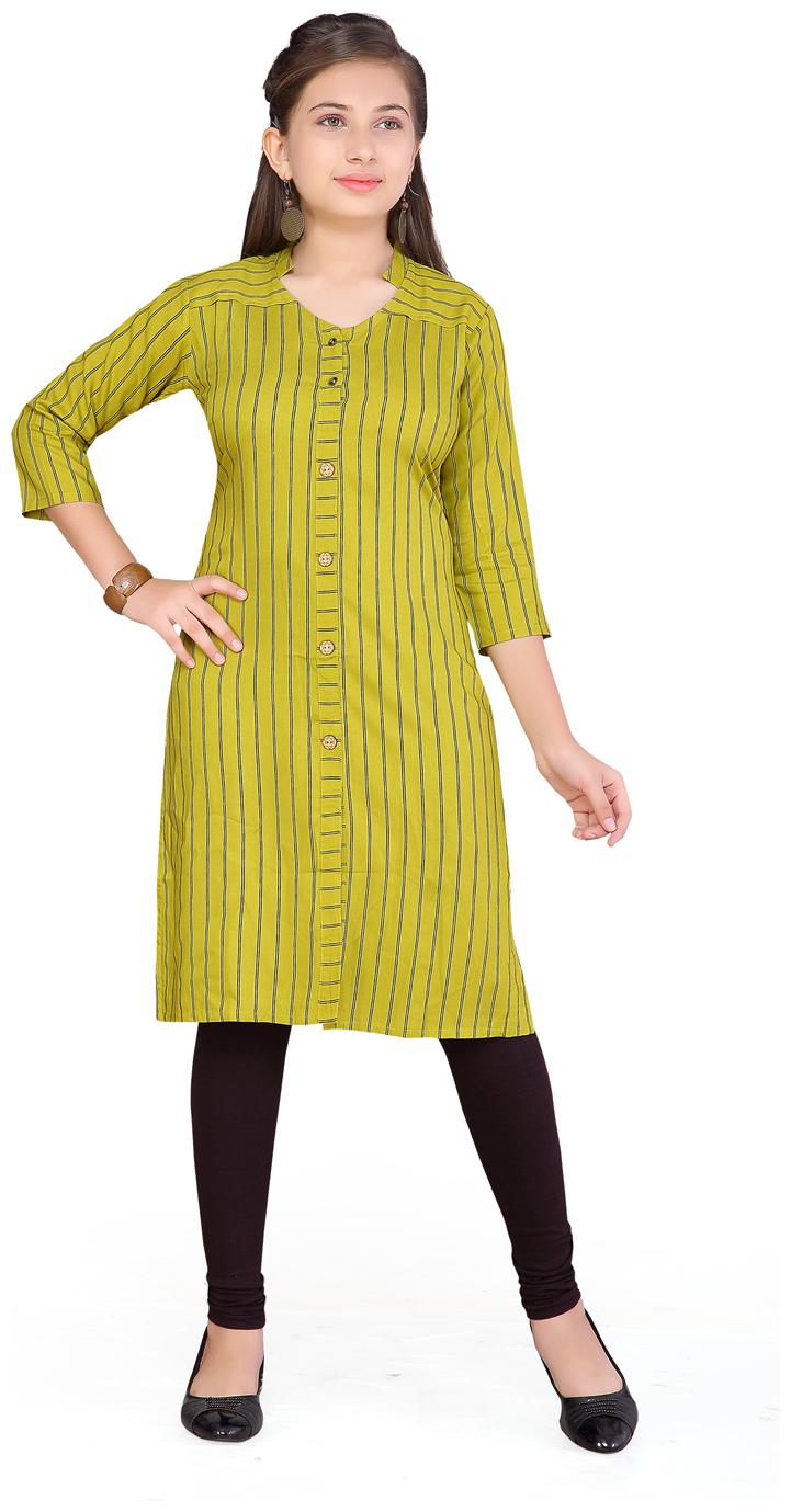 

Aarika Girl s Cotton Self design 3 4th sleeves Kurta kurti - Green