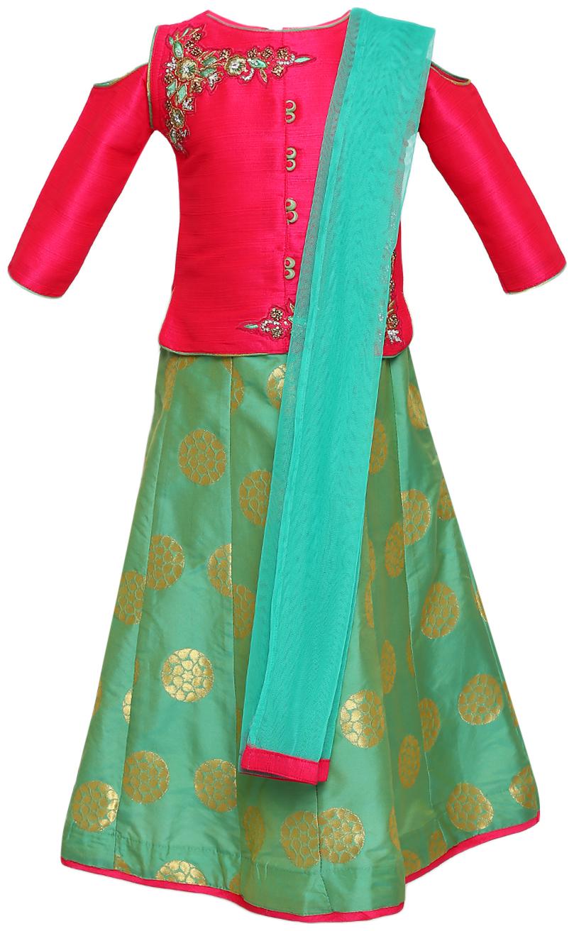 

Aarika Girl s Silk Embellished 3 4th sleeves Lehenga choli - Green