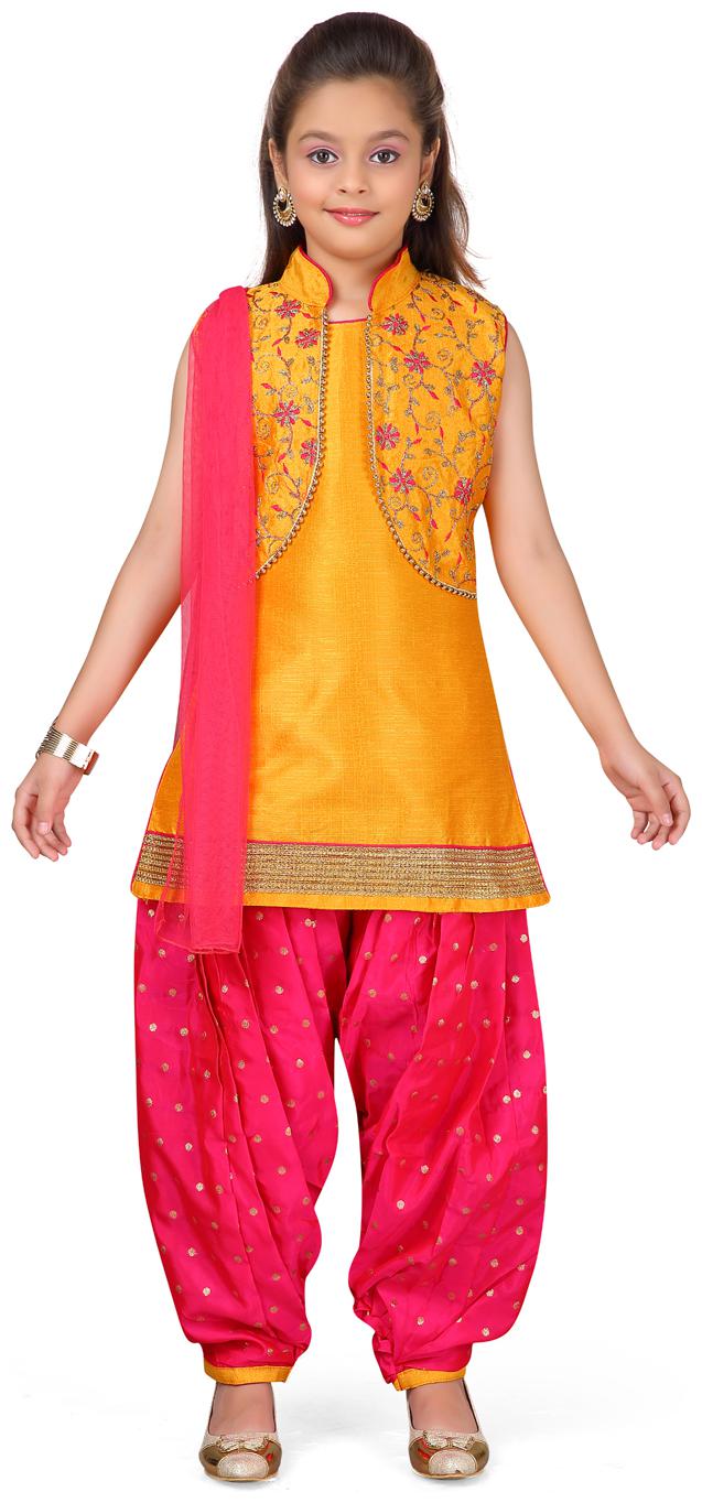 

Aarika Girl s Net Self design Sleeveless Kurti salwar set - Pink Yellow