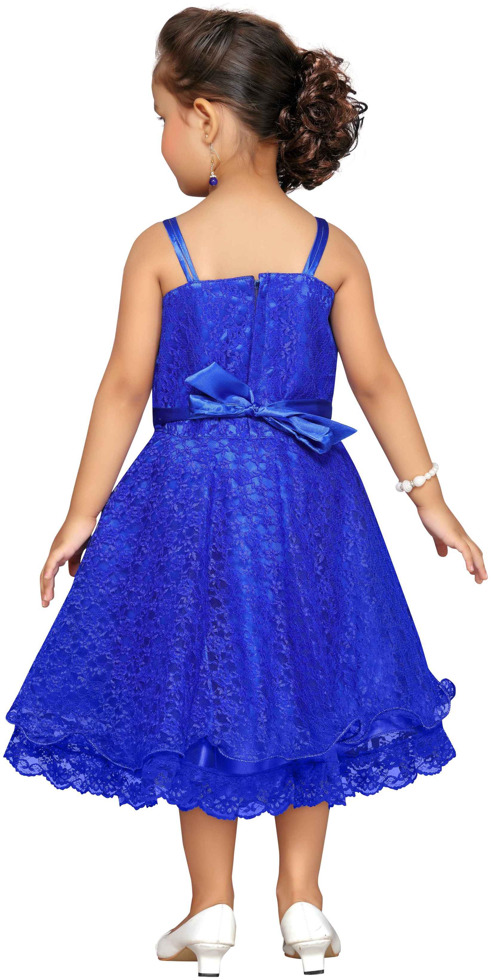 

Aarika Blue Net Sleeveless Above Knee Princess Frock ( Pack of 1 )