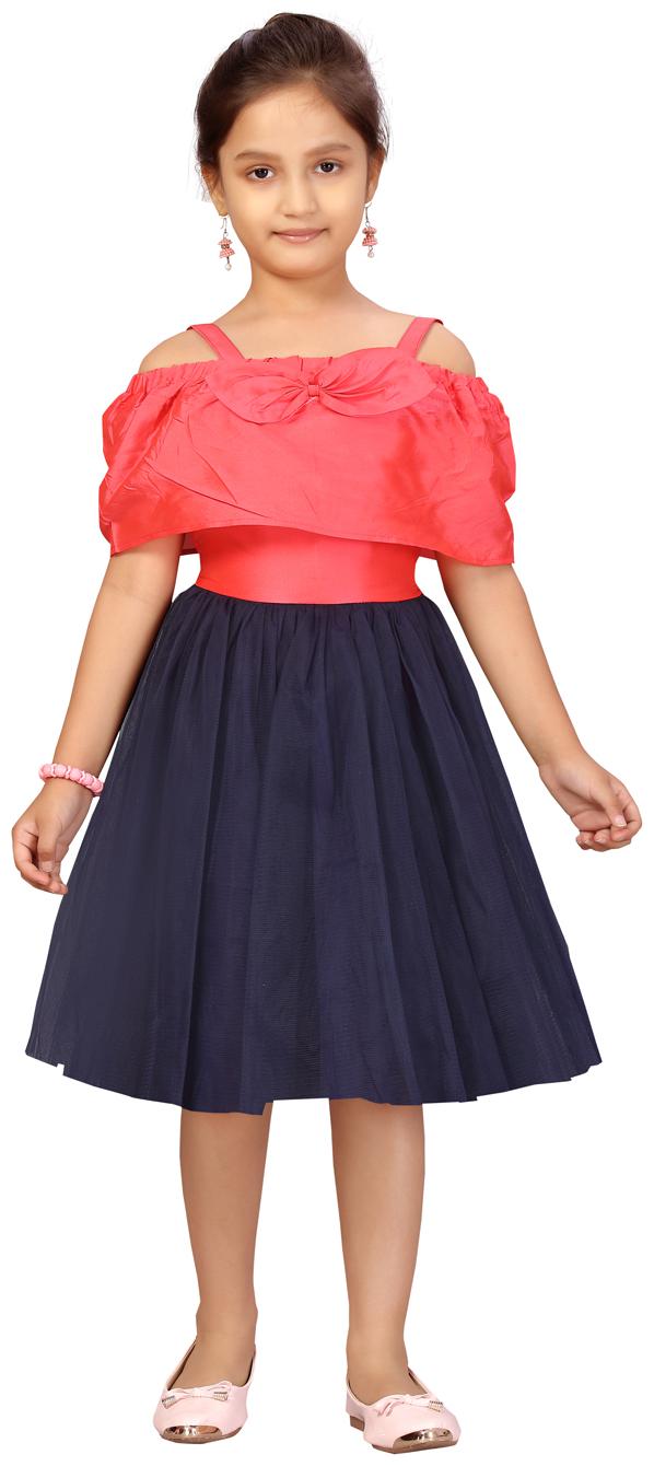 

Aarika Red Silk Sleeveless Knee Length Princess Frock ( Pack of 1 )
