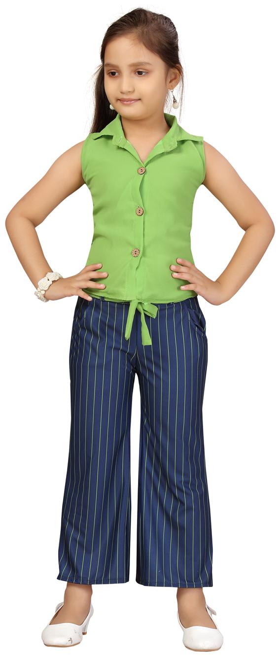 

Aarika Girl Cotton blend Top Bottom Set - Green