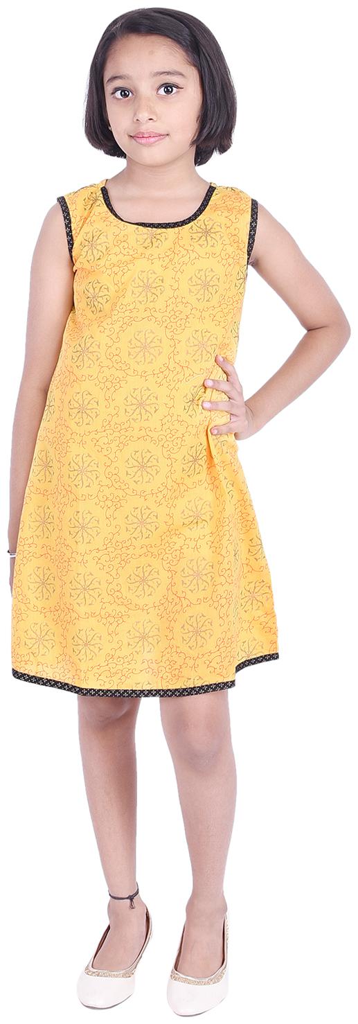 

AMMANYA Yellow Cotton Sleeveless Knee Length Collar Frock ( Pack of 1 )