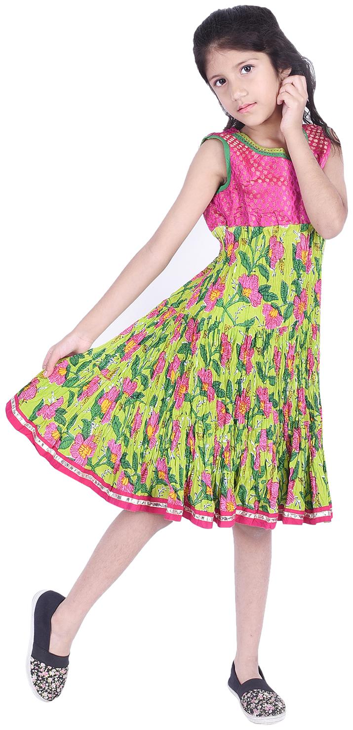 

AMMANYA Green Cotton Sleeveless Knee Length Collar Frock ( Pack of 1 )