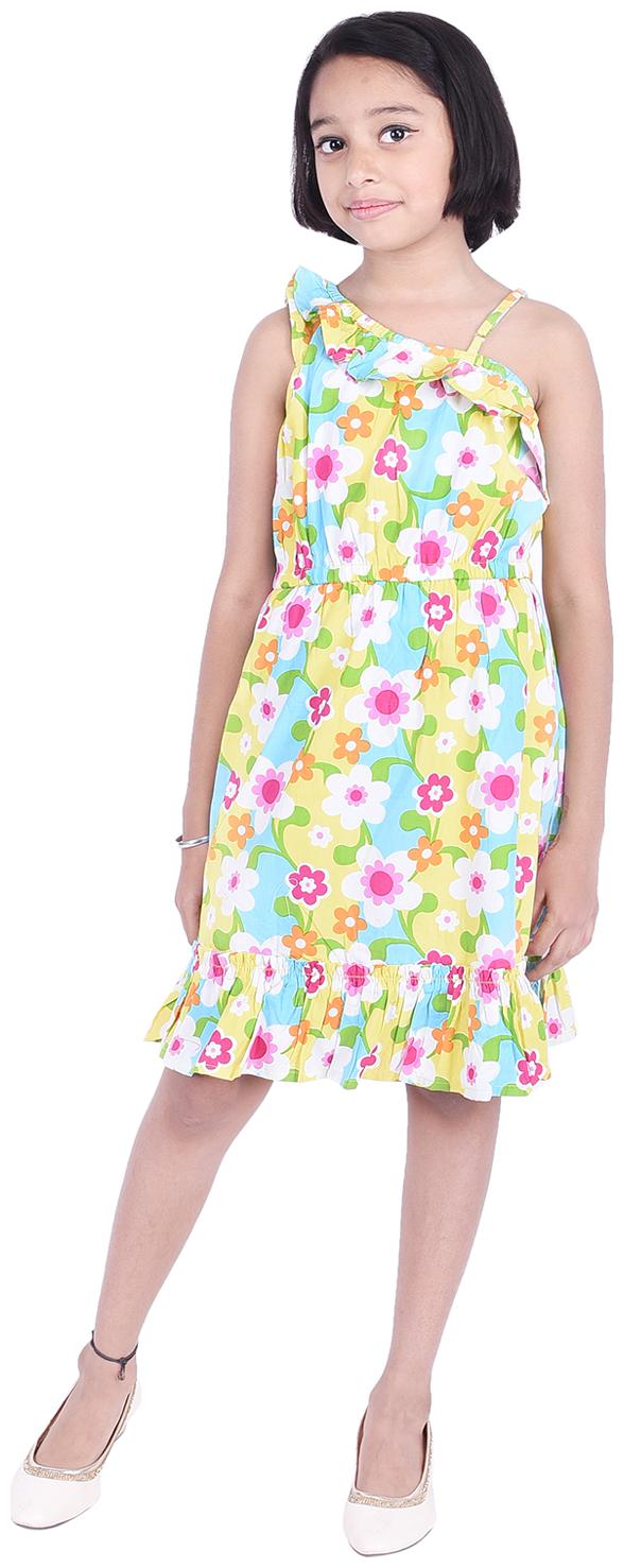 

AMMANYA Yellow Poly Cotton Sleeveless Knee Length Collar Frock ( Pack of 1 )