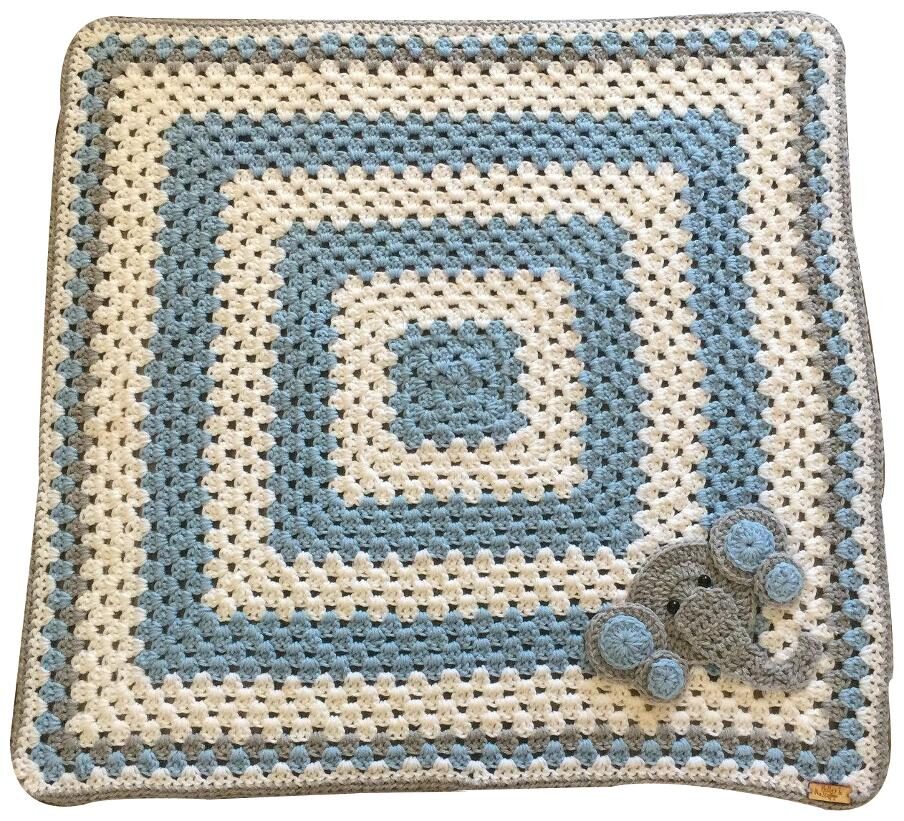 

Baby Handmade Woolen Blanket 36