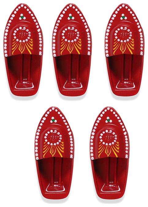 

BG Bazzar Gali Set of 5 Fun Steam Powered Hand Painted Red Tin Toy Boat Nav Pop Put Putt Candle Powered Fuel Flame with Free Dropper and Extra Candle Multi