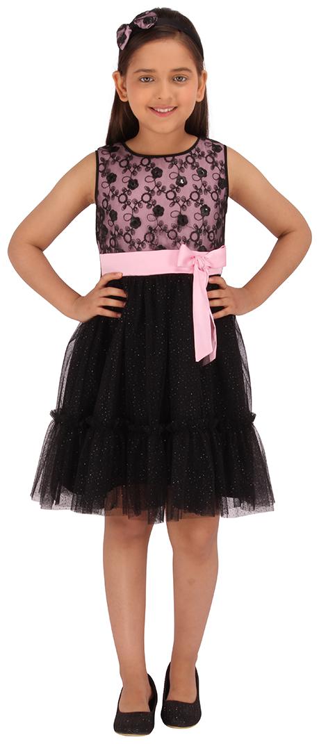 

Cutecumber Black Satin Sleeveless Knee Length Princess Frock ( Pack of 1 )