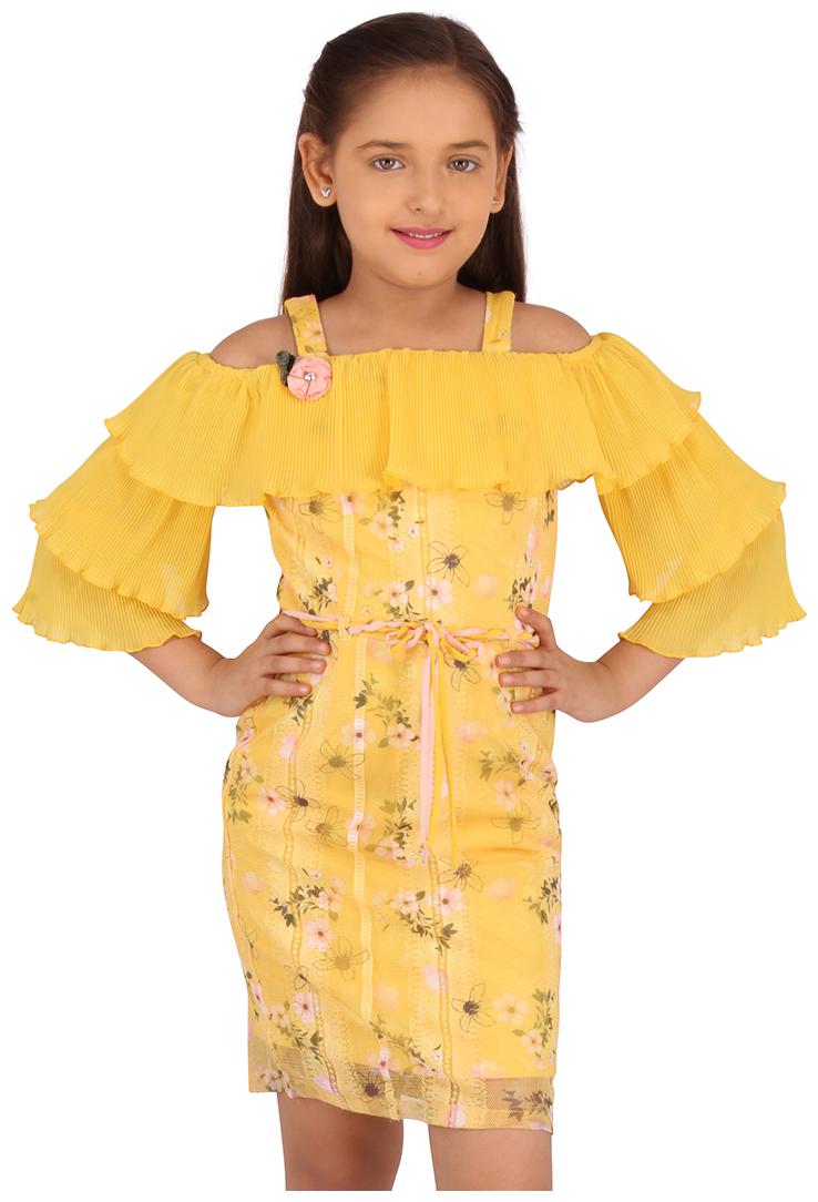 

Cutecumber Yellow Georgette 3 4th Sleeves Knee Length Princess Frock ( Pack of 1 )