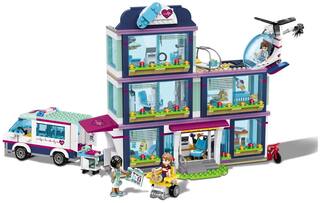 Emob 932 pcs Bricks Pretend Play The Girls City Hospital Building Blocks Set Toy with Three Mini Figures