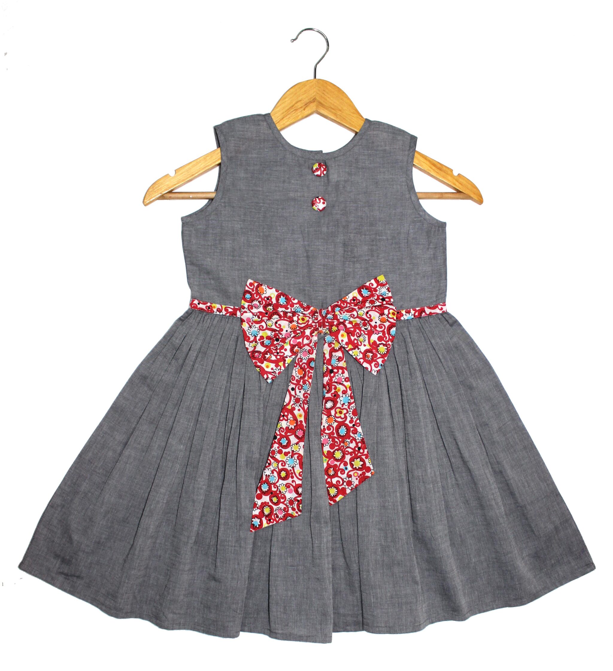 

Goodwill Grey Cotton Sleeveless Midi Princess Frock ( Pack of 1 )