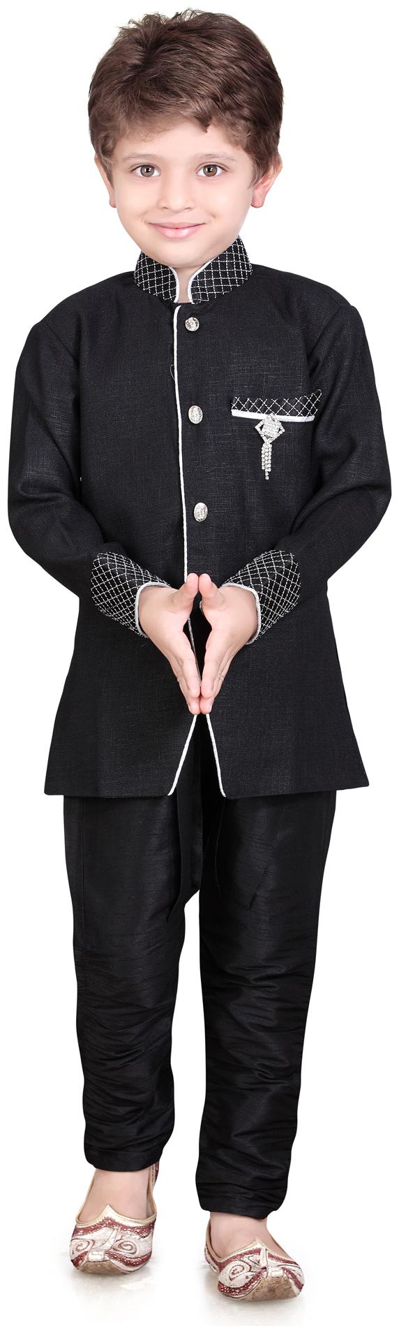 

Jeet Stylish Black Boys Kurta Suit (8 to 9 yrs)