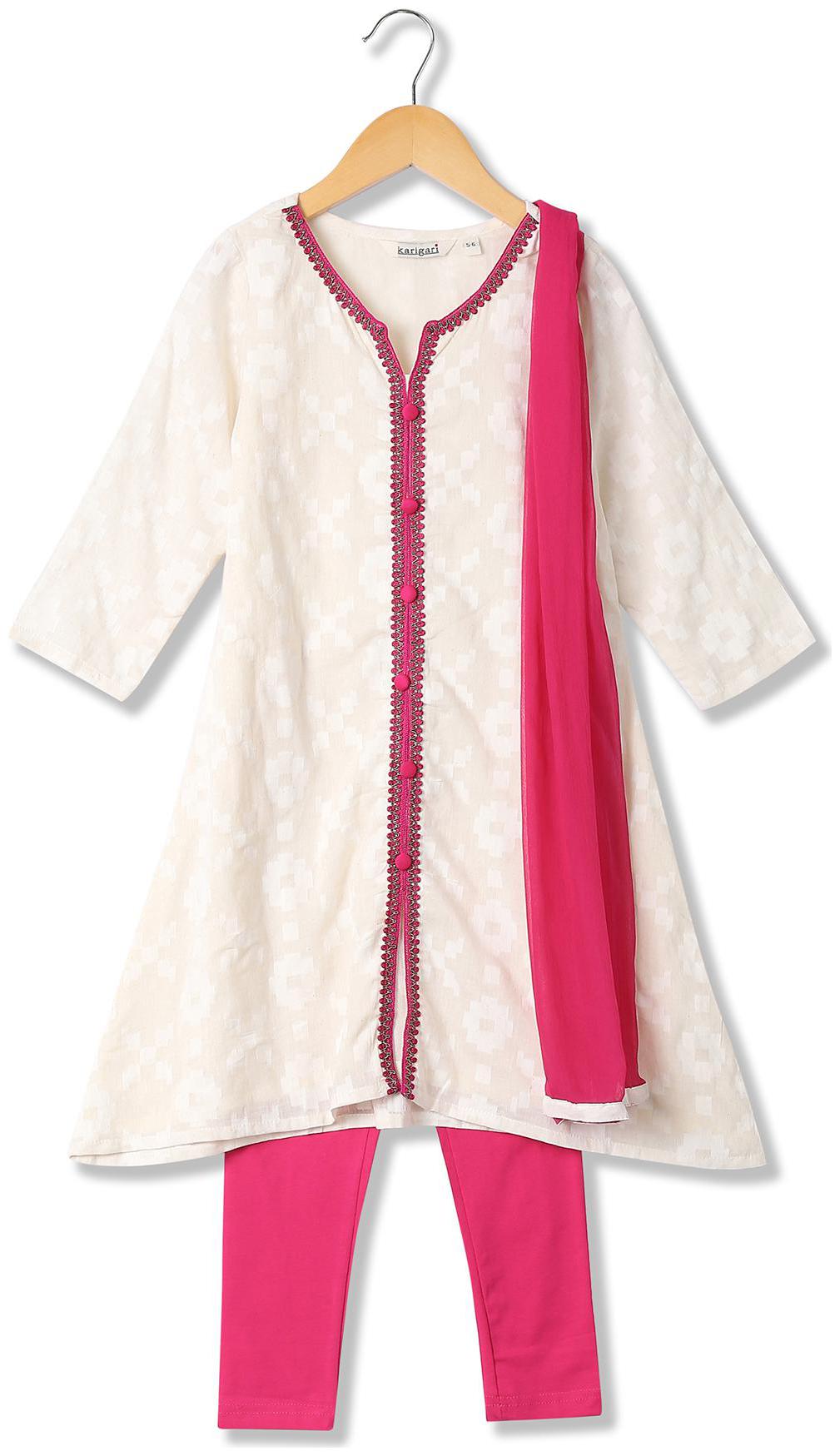

Karigari Girl s Cotton Solid 3 4th sleeves Kurta kurti - Multi