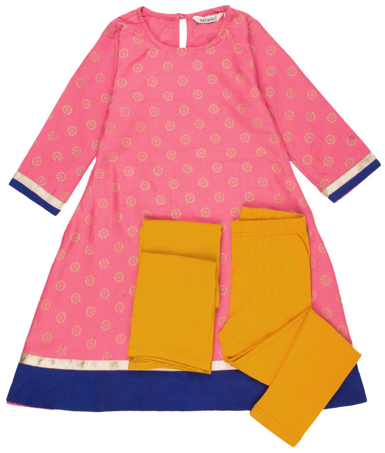

Karigari Girl s Cotton Solid 3 4th sleeves Kurta kurti - Multi