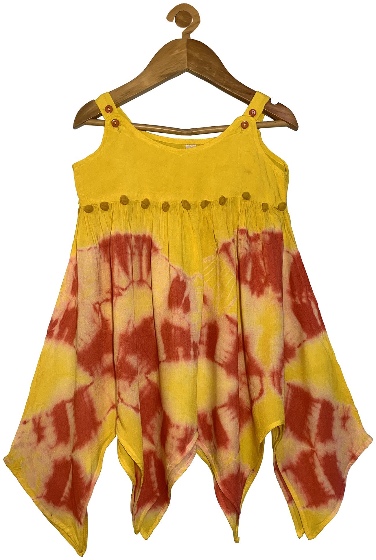 

KiddoPanti Yellow Rayon Sleeveless Knee Length Princess Frock ( Pack of 1 )