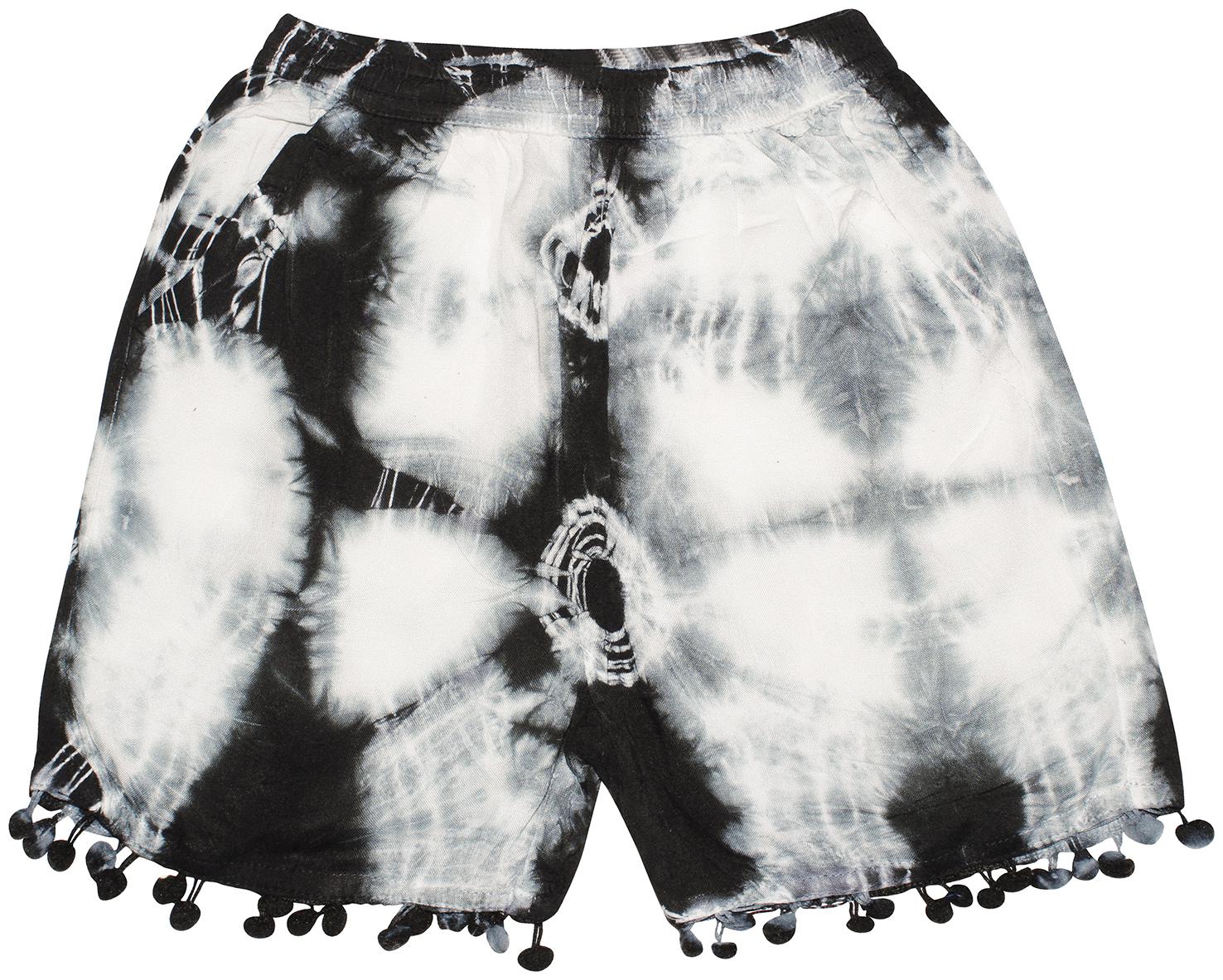

KiddoPanti Hot Pants Above Knee Casual Black White