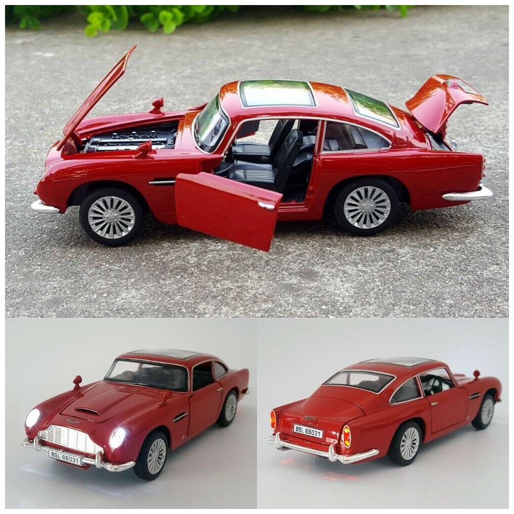 

KTRS James Bond car Metal car Light Music 4 Wheel Drive Metal Car Pull Back with 4 Openable Doors Engine Cover