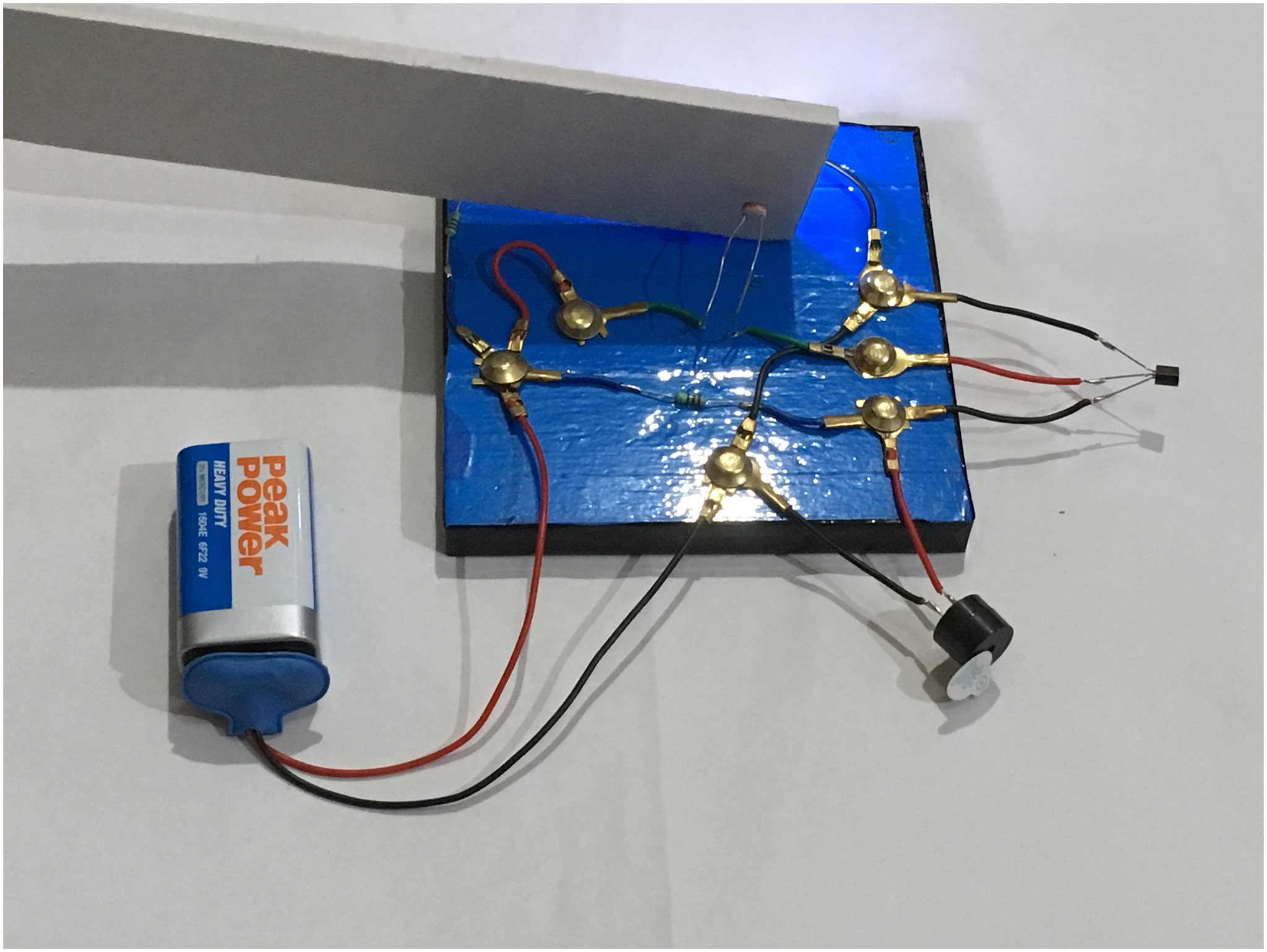 

LDR LED BASED LASER SECURITY SYSTEM DIY PROJECT KIT On Board