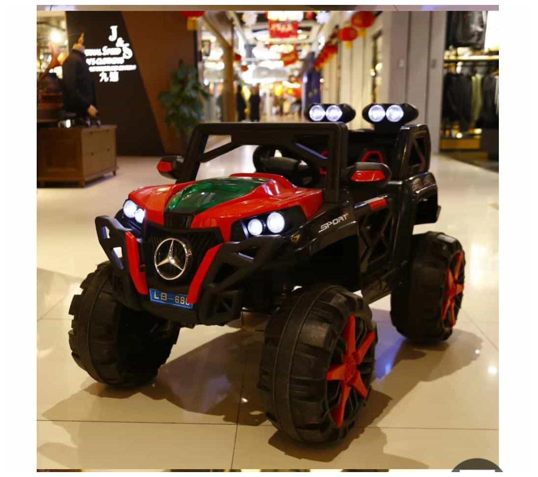 

MyWholesale Kids Toys BIG SIZE MERCEDES JEEP 2 SEATER WITH MOBILE APP AND 6 MOTORS FOR KIDS 1-8 AGE Red