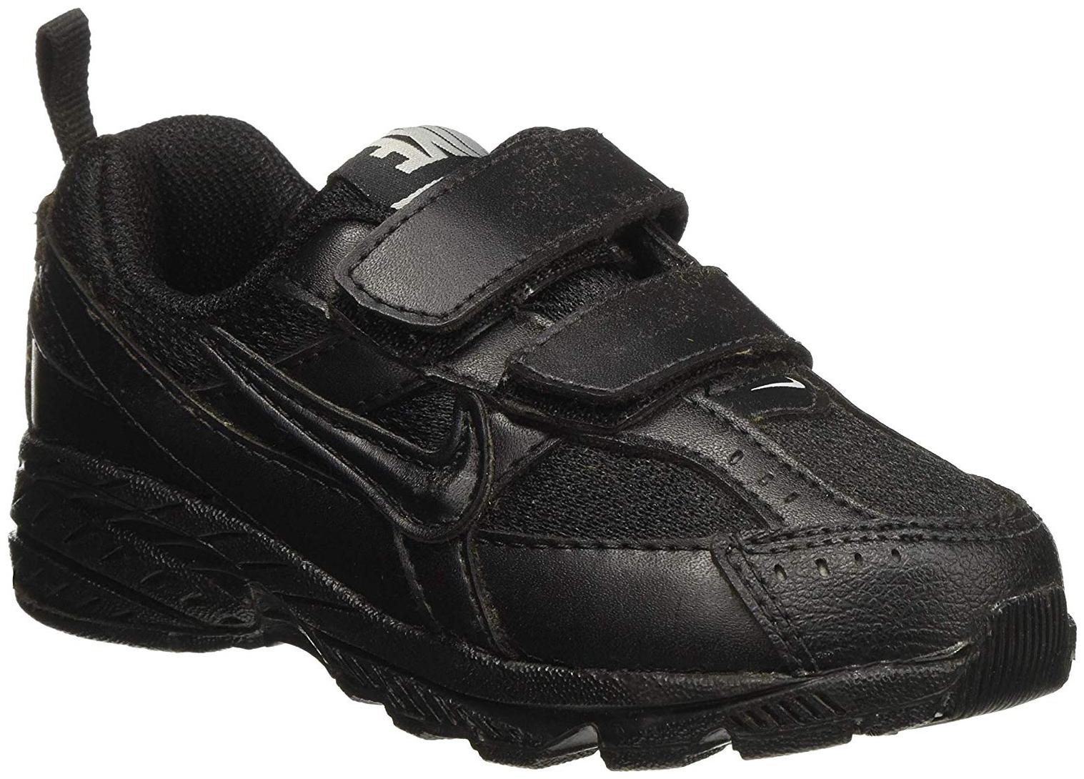 

Nike Black Boys Sport shoes