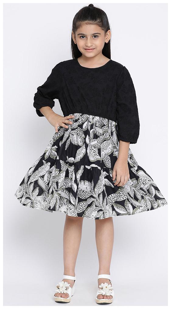 

OXOLLOXO Black Cotton 3 4th Sleeves Knee Length Princess Frock ( Pack of 1 )