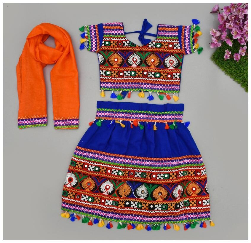 

PK Hub Girl s Cotton Embellished Short sleeves Lehenga choli - Multi