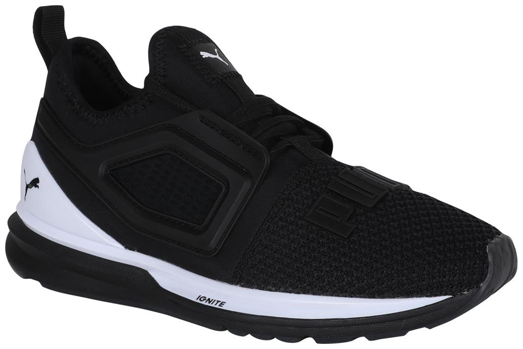 

Puma Black Boys Sport shoes