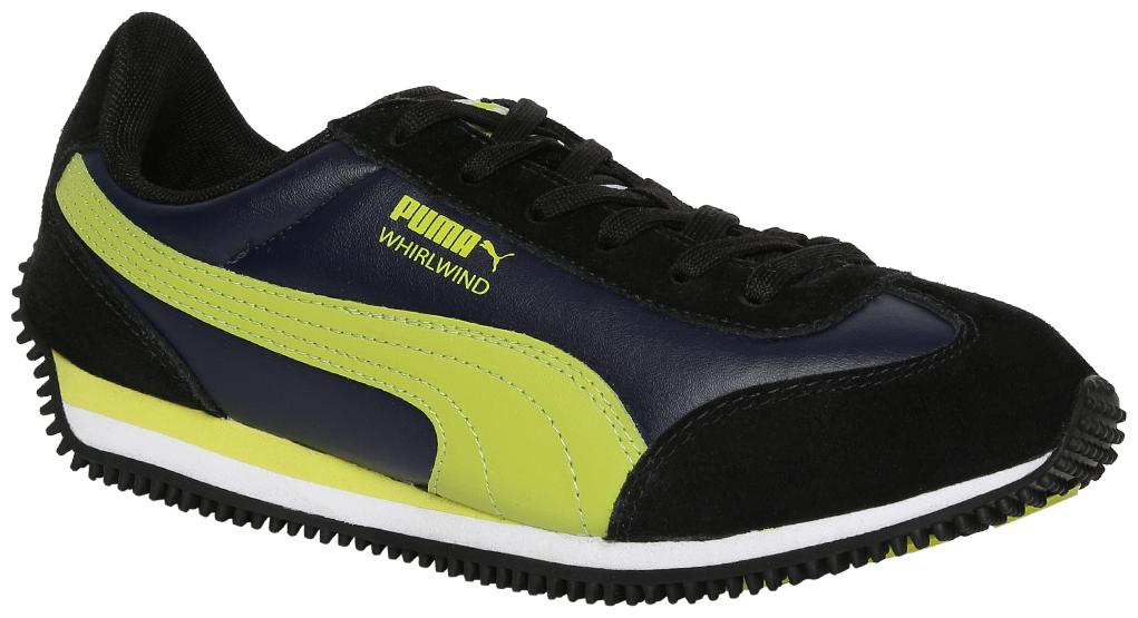 

Puma Black Boys Sport shoes