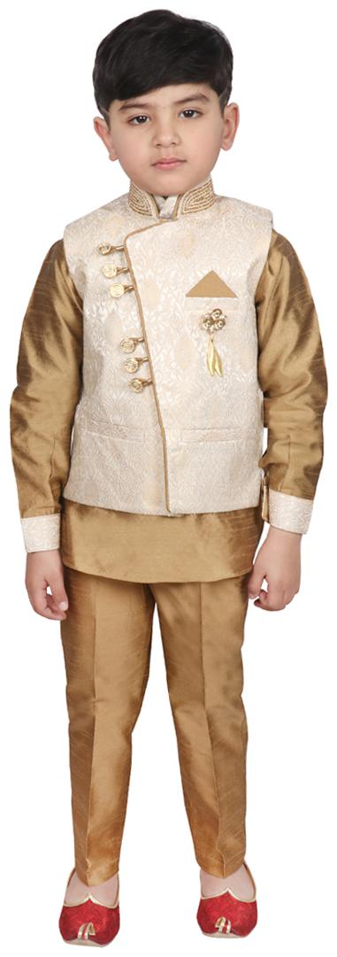 

SG YUVRAJ Boy Brocade Self design Kurta pyjama set - Gold