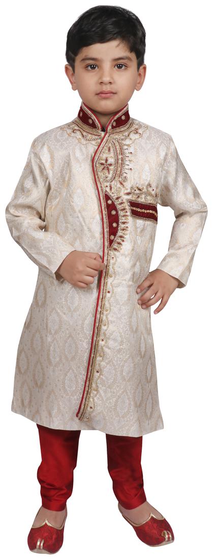 

SG YUVRAJ Boy Cotton blend Embellished Sherwani - Cream