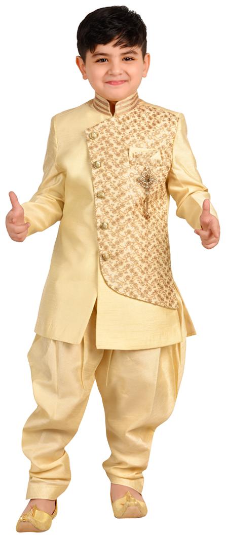 

SG YUVRAJ Boy Art silk Printed Sherwani - Gold