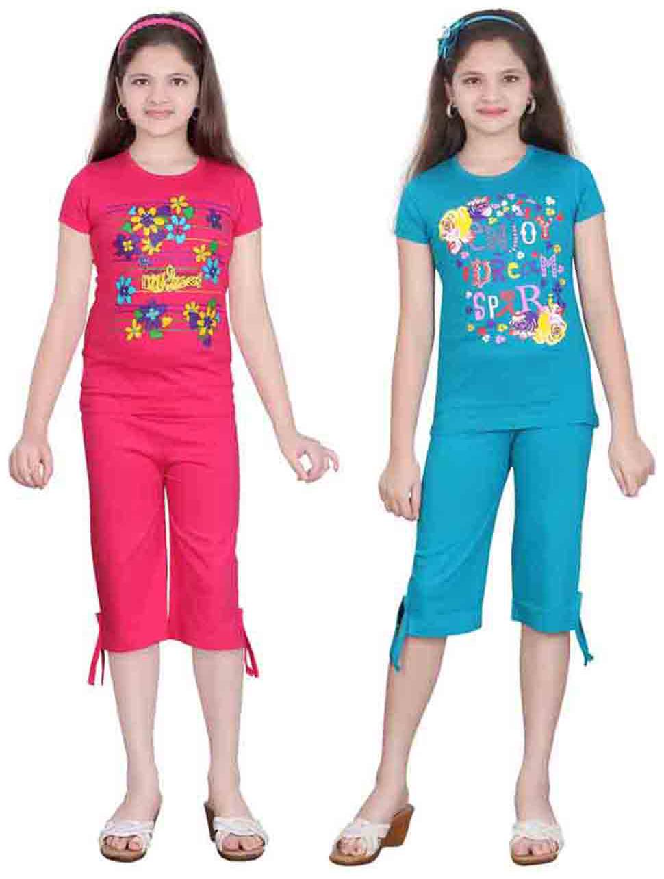 

Sinimini Multi Color Top And Capri Pack Of 2 (16-17 Years)