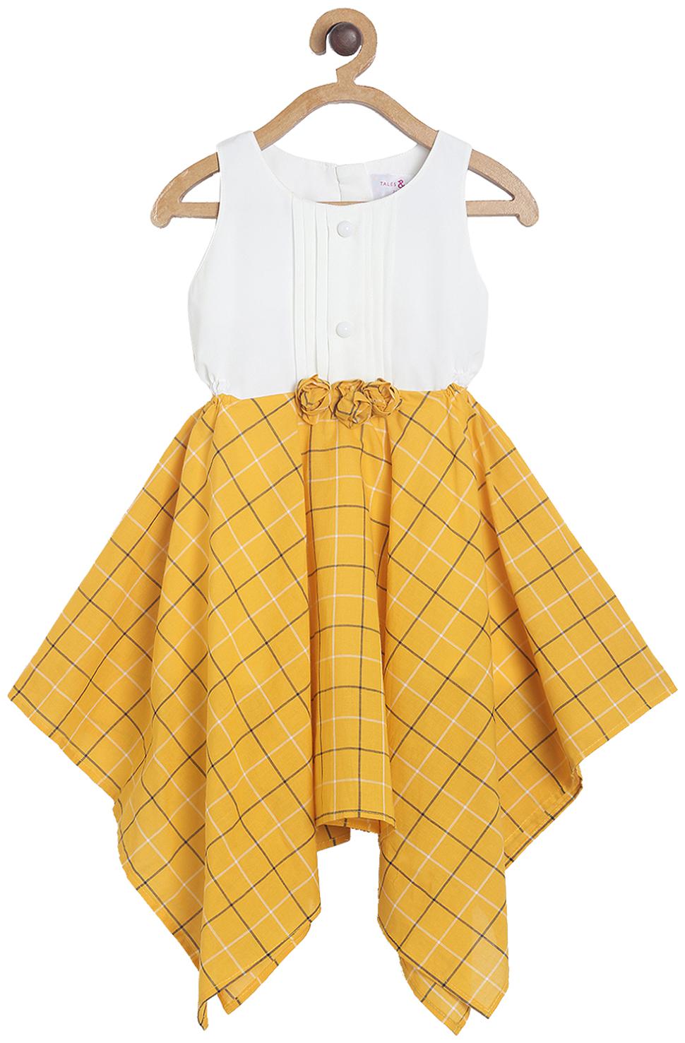 

Tales Stories Yellow Cotton Sleeveless Midi Princess Frock ( Pack of 1 )
