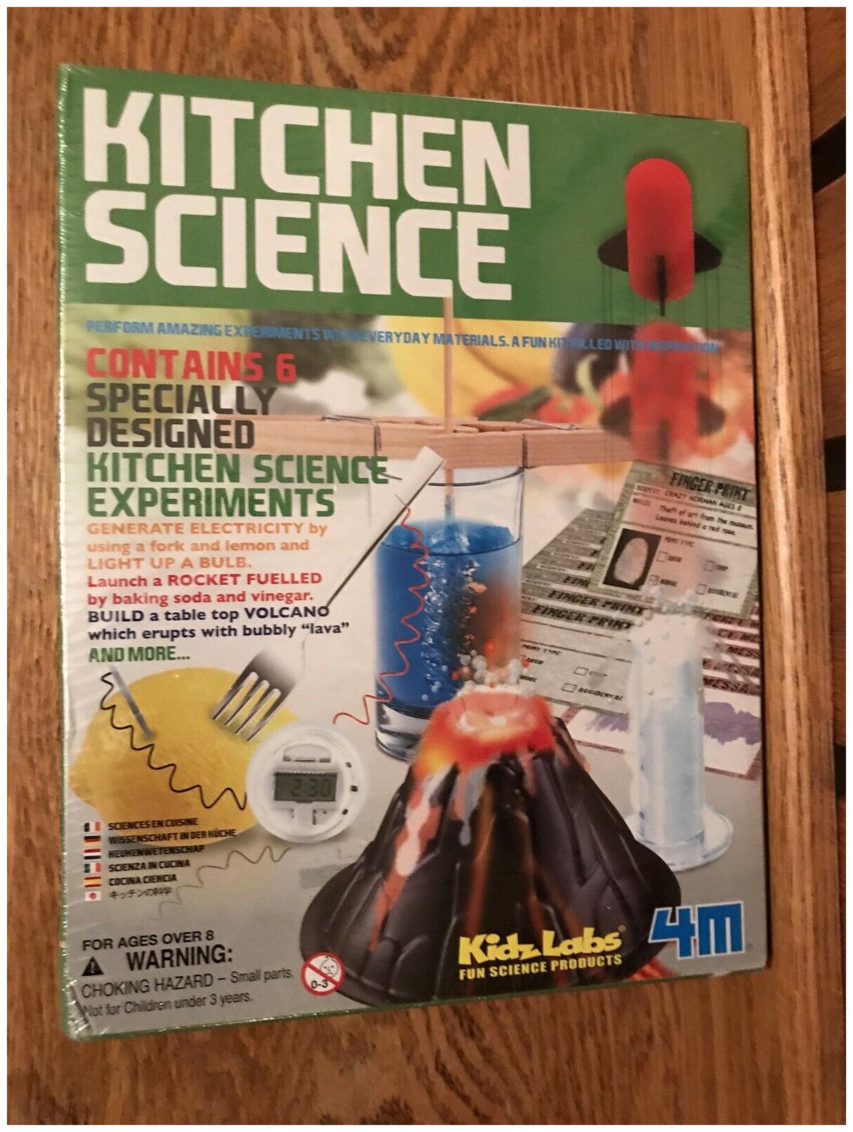 

Toysmith Green Science Kitchen Science Set Fun for Kids and Adults 3806