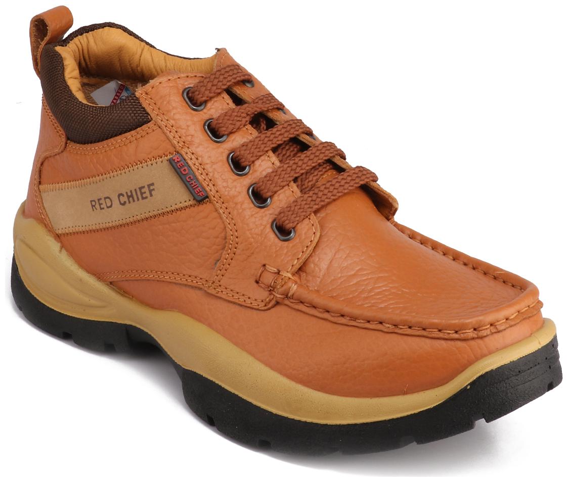 

Red Chief Men Brown Outdoor Boots - MID ANKLE