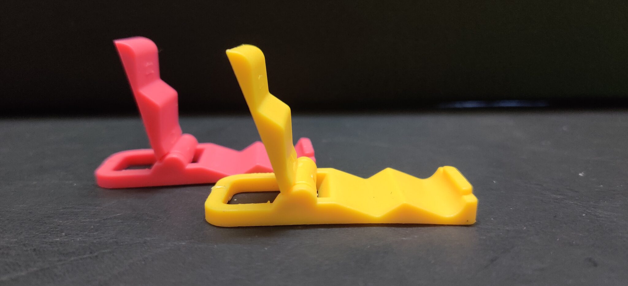 

AVYUKTA Plastic Table Stand Mobile Holder