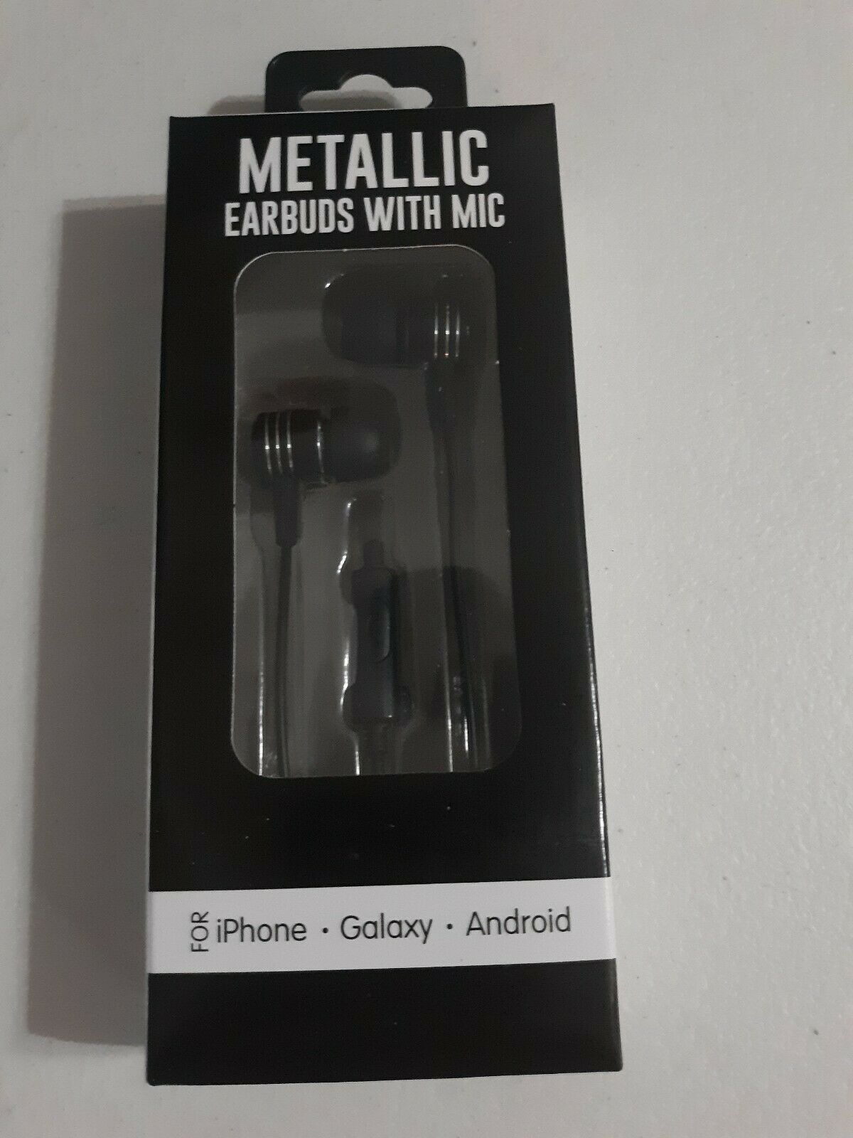 

BRAND NEW Black Earbuds For Android Galaxy Iphone