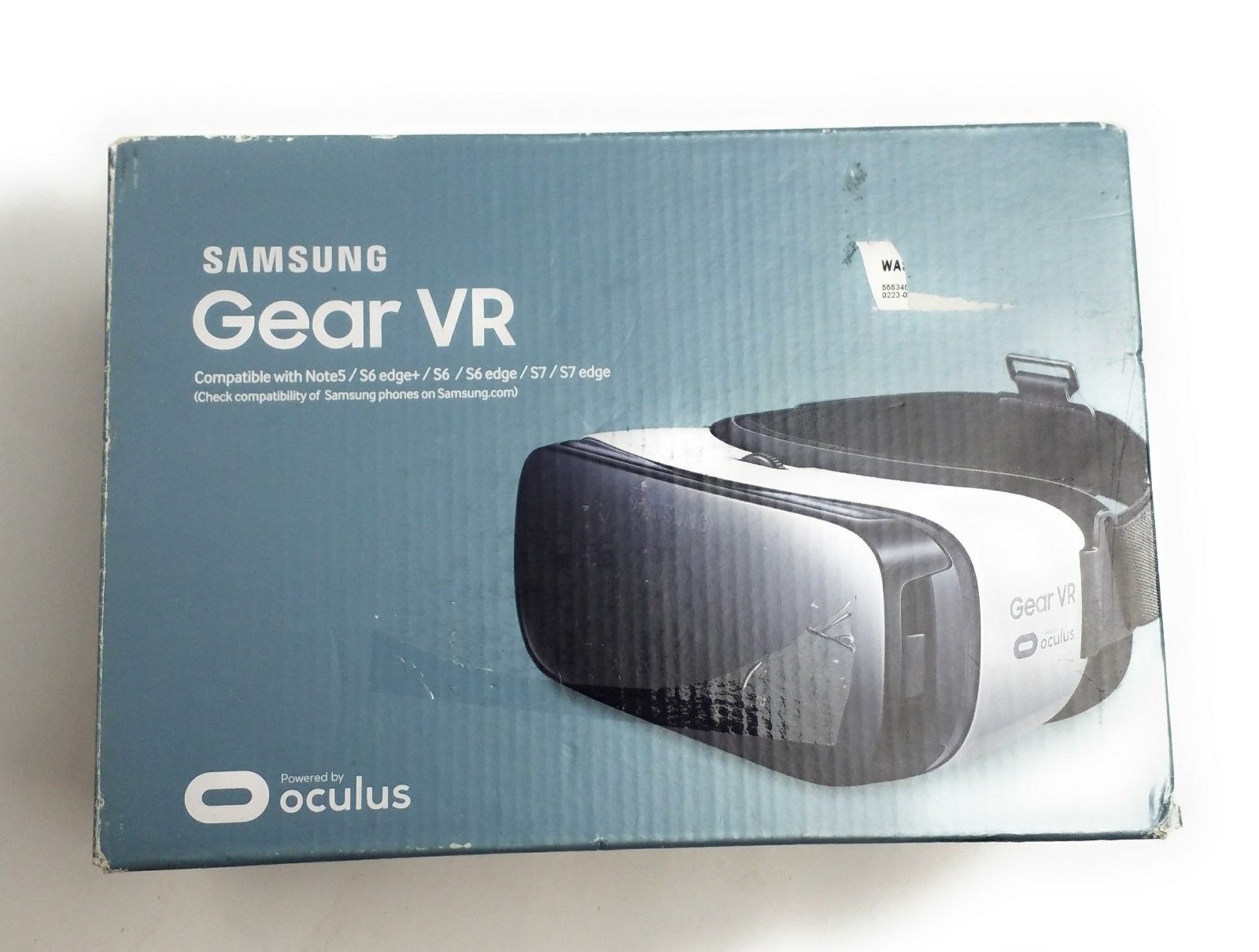 

(NEW) Samsung Gear VR Oculus Headset 2015-16 Model SM-R322