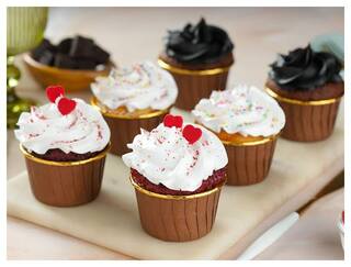Assorted Cupcakes - 6 Pc