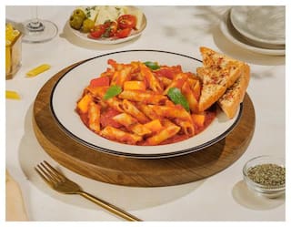 Colored Peppers Arrabiata Pasta [Red Sauce]