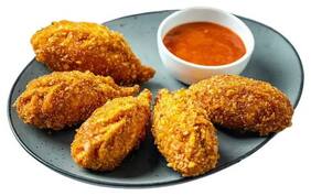 Kurkure Paneer Momos