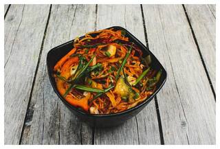Schezwan Veg Hakka Noodles
