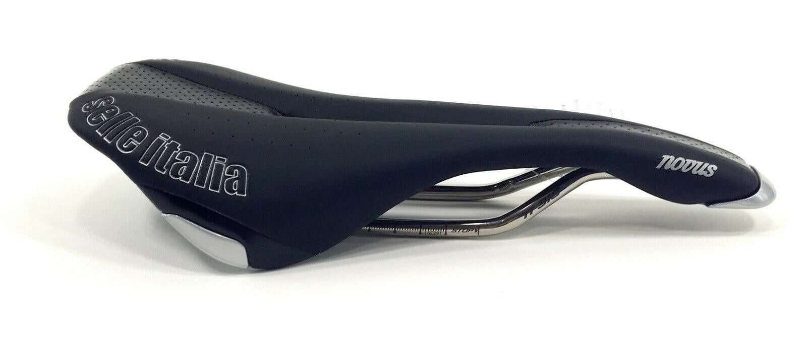 Buy Selle Italia Novus Flow S2 Titanium Road/Mountain Bike Saddle Online at  Low Prices in India - Paytmmall.com