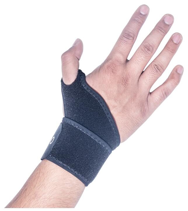 Snipro Wrist Wrap with Thumb Support Adjustable for Gym, Workout, Weight Lifting for Men and Women (Free Size)