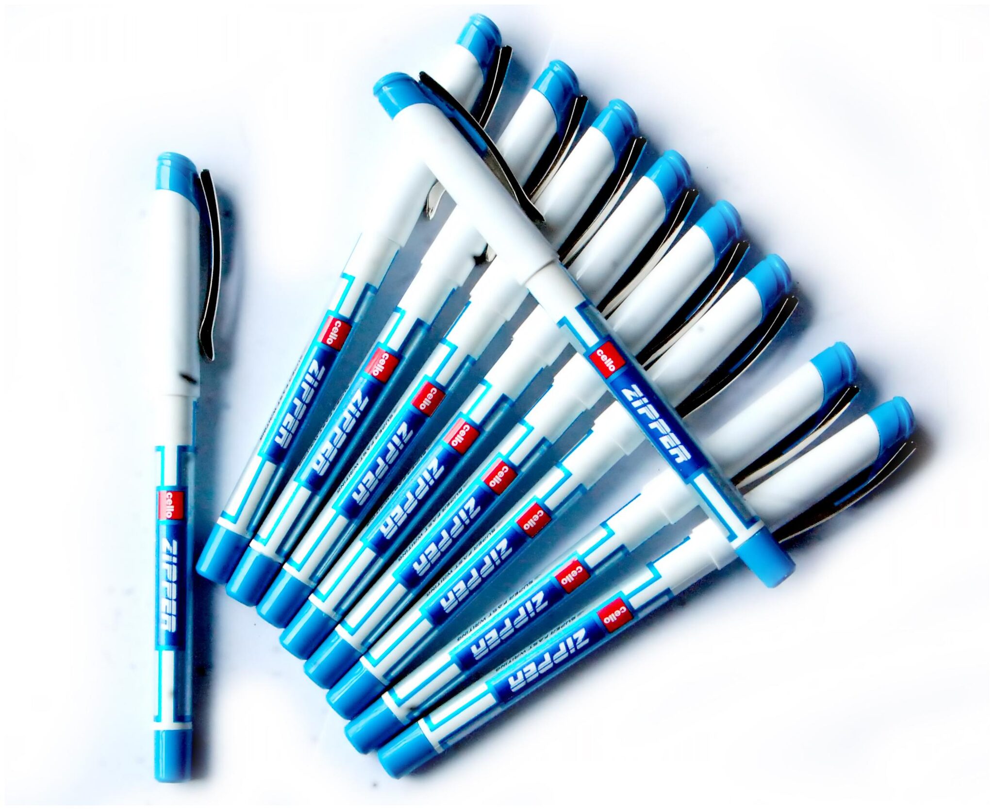 Buy Cello Zipper Ball Pen Blue (Pack Of 20) Online at Low Prices in