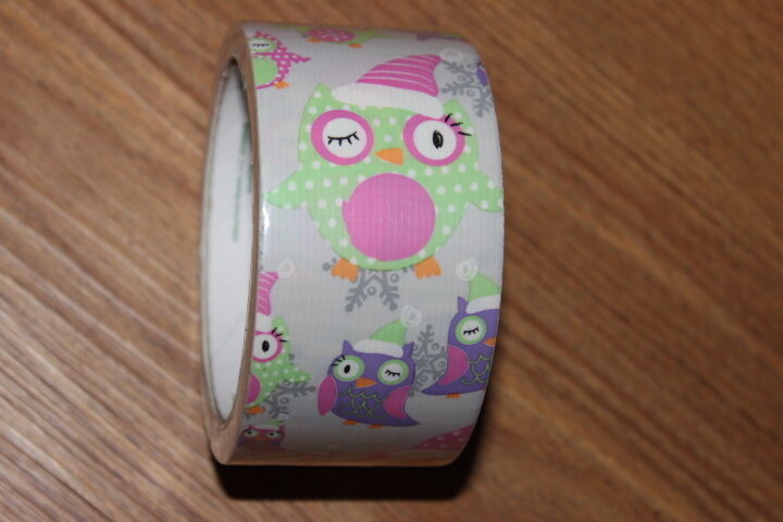 

Duck Brand Duck Tape Holiday Winking Owls 10 Yards- New Sealed