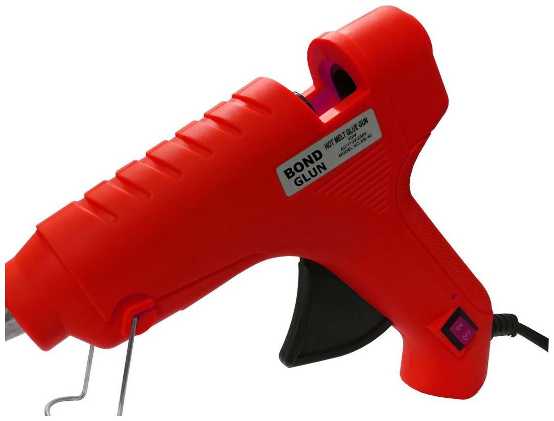 

Glun Bond red hot glue gun with 5 sticks