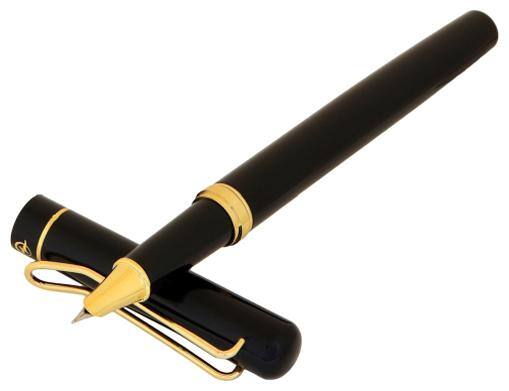 Grip 0413 Stylish, Glossy Finish with Black and Golden Combination Metallic Fountain Pen Fitted with Germany Made Refill. Presented in a Gift Box.