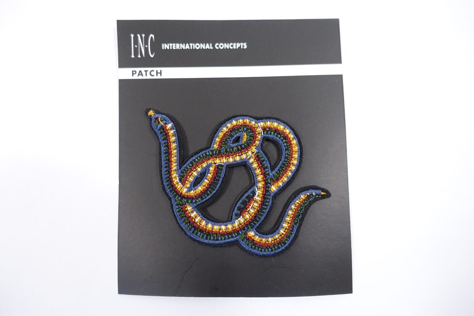 

INC INTERNATIONAL CONCEPTS EMBROIDERED SNAKE PATCH ART IRON ON NWT NEW