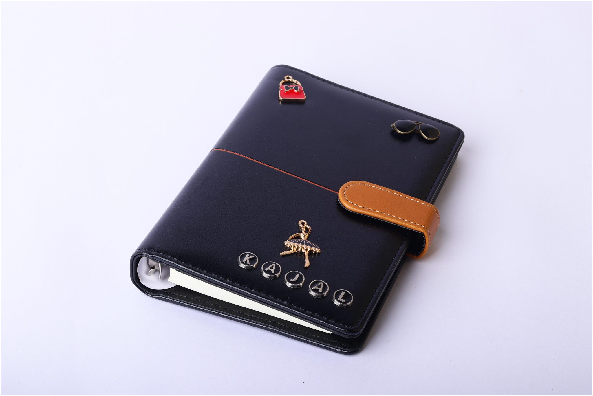 

RED MOMENTS PU Leather Cover Personalized Charm Black Dairy